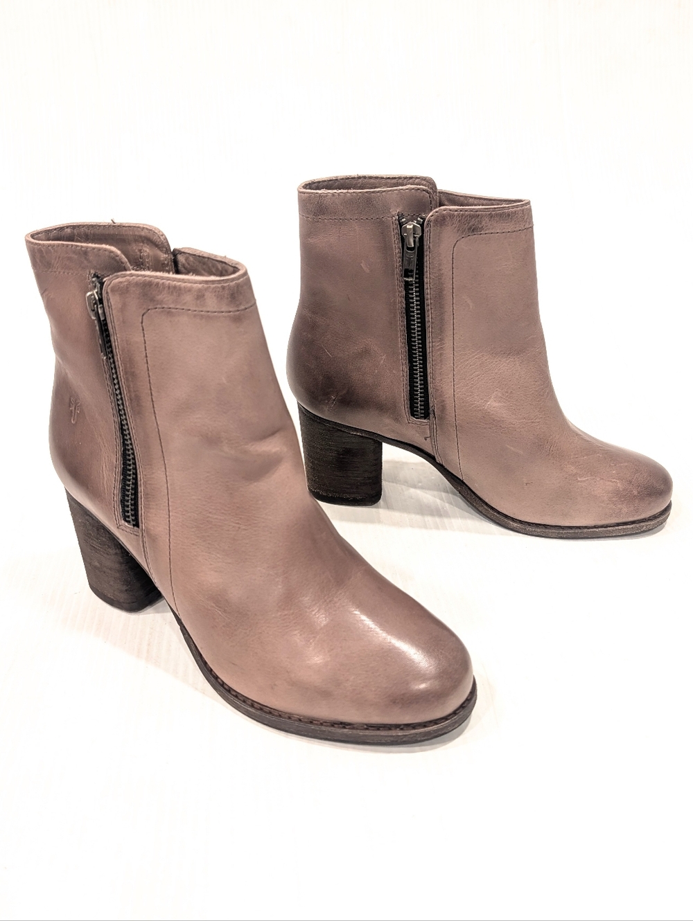 FRYE Addie Double Zip Women's Tan Leather Heeled Ankle Boots Size 8